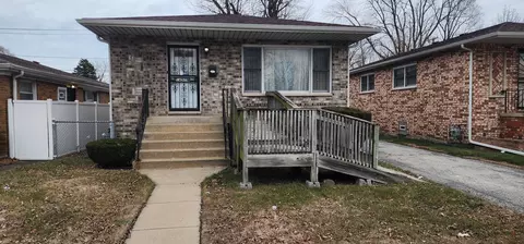 14909 Martin Luther King Jr Dr, Dolton, IL 60419 photo 4