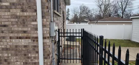 14909 Martin Luther King Jr Dr, Dolton, IL 60419 photo 14