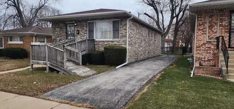 14909 Martin Luther King Jr Dr, Dolton, IL 60419 photo 3