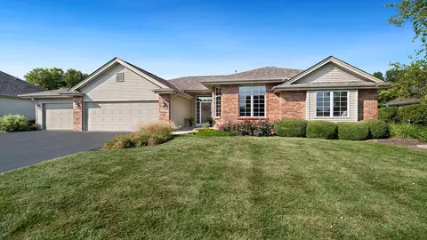 12413 Tweed Dr, Loves Park, IL 61111