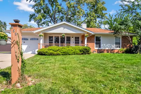 959 Ridge Ave, Elk Grove Village, IL 60007