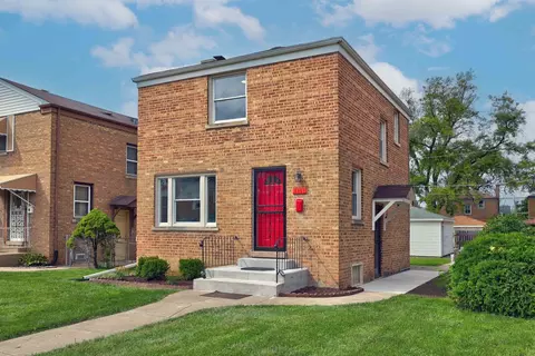 3901 Jackson St, Bellwood, IL 60104