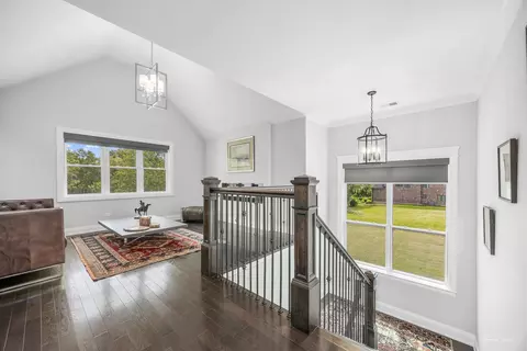 Entry Way - 6538 Bentley Ave, Willowbrook, IL 60527 photo 6 of 7