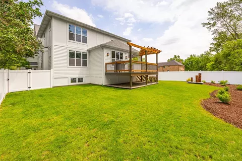 Exterior - 6538 Bentley Ave, Willowbrook, IL 60527 photo 12 of 12