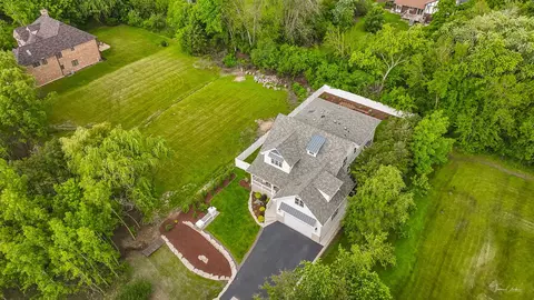 View/Area - 6538 Bentley Ave, Willowbrook, IL 60527 photo 7 of 8