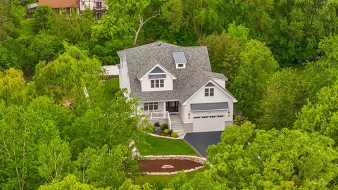 View/Area - 6538 Bentley Ave, Willowbrook, IL 60527 photo 8 of 8
