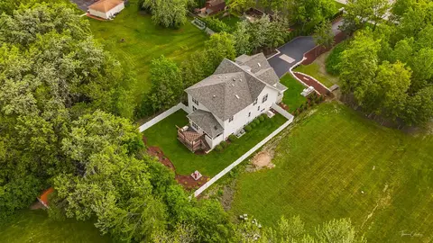 View/Area - 6538 Bentley Ave, Willowbrook, IL 60527 photo 5 of 8
