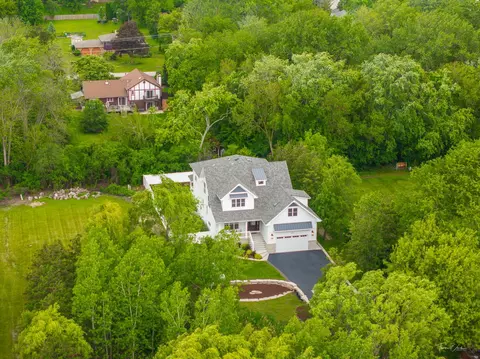 View/Area - 6538 Bentley Ave, Willowbrook, IL 60527 photo 2 of 8