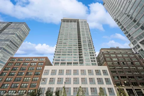 701 S Wells St #1204, Chicago, IL 60607 photo 1