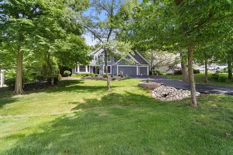 1502 Sweetbriar Dr, Bloomington, IL 61701 photo 36