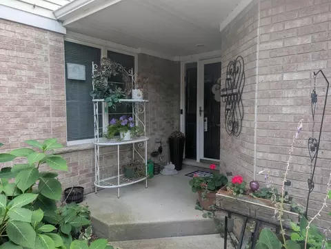 Exterior - 10846 Timer Dr W, Huntley, IL 60142 photo 1 of 2
