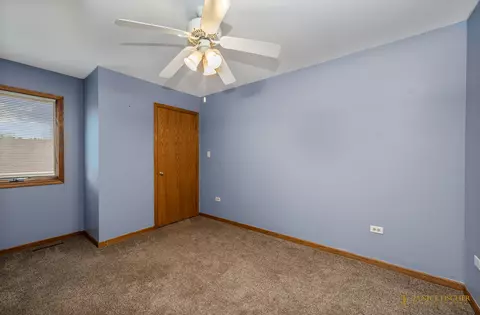 Bedroom - 10846 Timer Dr W, Huntley, IL 60142 photo 3 of 3
