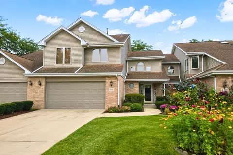 180 Grove Ct, Lemont, IL 60439