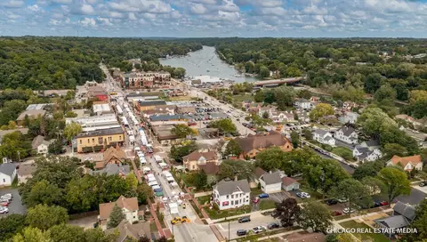 View/Area - 519 N Harrison St, Algonquin, IL 60102 photo 9 of 9
