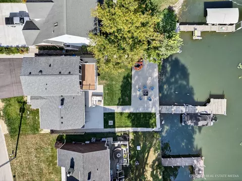 View/Area - 519 N Harrison St, Algonquin, IL 60102 photo 4 of 9