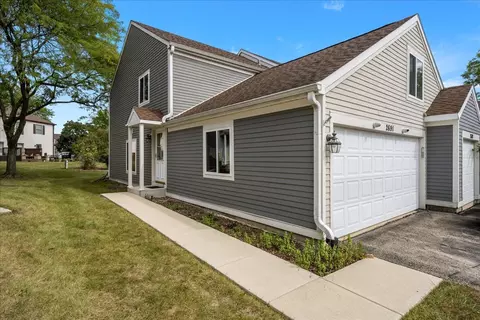 2691 Stanton Ct, Aurora, IL 60502