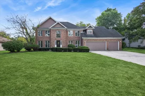 11325 Hummingbird Ln, Mokena, IL 60448