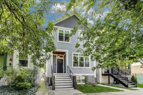 3029 N Elbridge Ave, Chicago, IL 60618