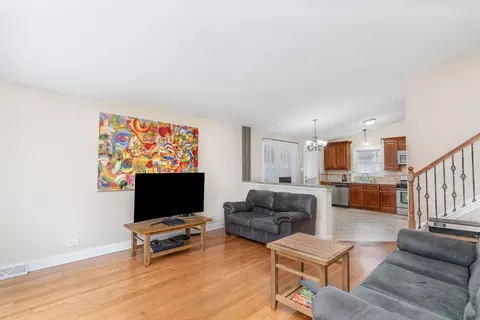 Other - 1840 Nimitz Dr, Des Plaines, IL 60018 photo 1 of 4