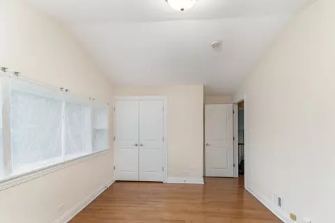 Bedroom - 1840 Nimitz Dr, Des Plaines, IL 60018 photo 1 of 3