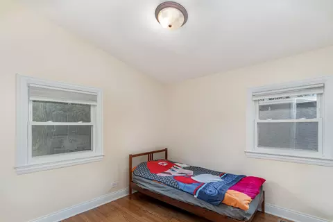 Bedroom - 1840 Nimitz Dr, Des Plaines, IL 60018 photo 3 of 3
