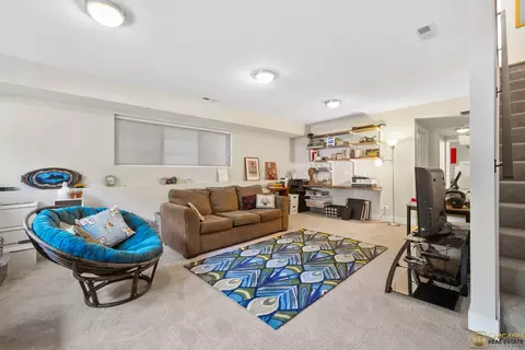 Living - 929 W 33rd Pl, Chicago, IL 60608 photo 3 of 4