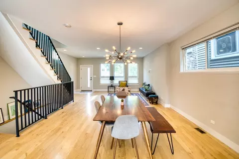 Dining - 929 W 33rd Pl, Chicago, IL 60608 photo 1 of 2