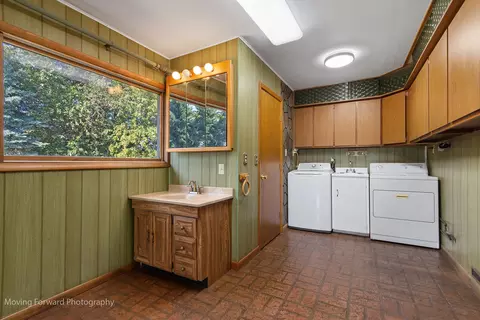 1645 E Southmor Rd, Morris, IL 60450 photo 9