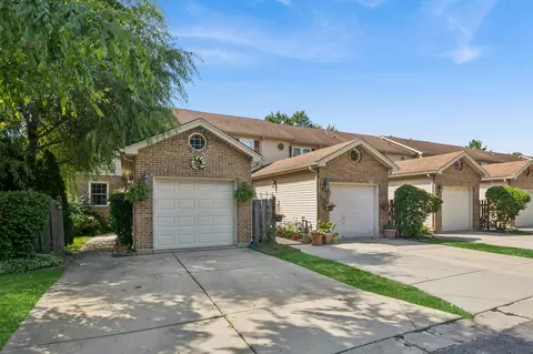 50 N Maple St, Addison, IL 60101 photo 30