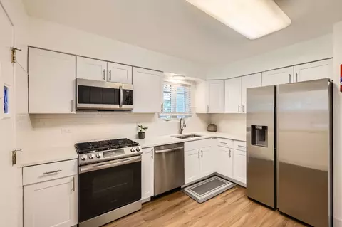 437 S Elmhurst Rd, Mount Prospect, IL 60056 photo 7
