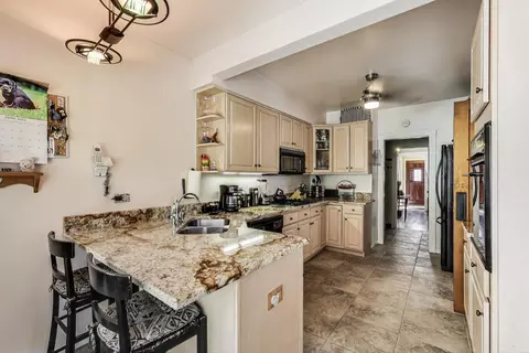 1003 Mapleton Ave, Oak Park, IL 60302 photo 12