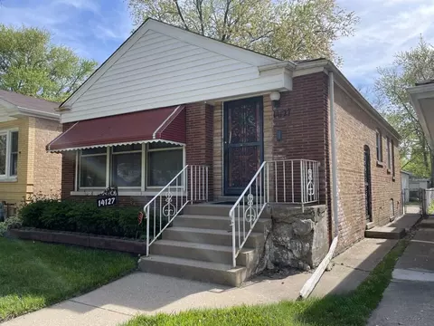 14127 S La Salle St, Riverdale, IL 60827