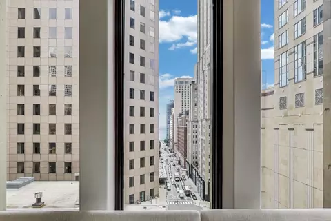 View/Area - 100 E Walton St #15DE, Chicago, IL 60611 photo 1 of 1