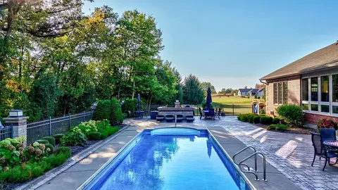 Exterior - 2951 E 1489th Rd, Ottawa, IL 61350 photo 11 of 14