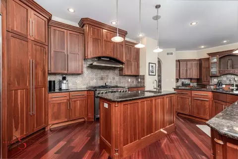 Kitchen - 2951 E 1489th Rd, Ottawa, IL 61350 photo 3 of 6