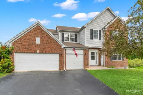 281 Boulder Ct, Gilberts, IL 60136