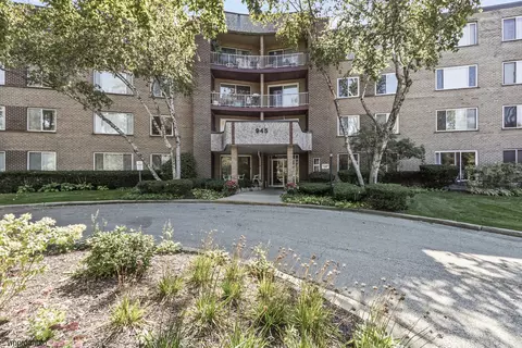 Other - 945 E Kenilworth Ave #318, Palatine, IL 60074 photo 1 of 2