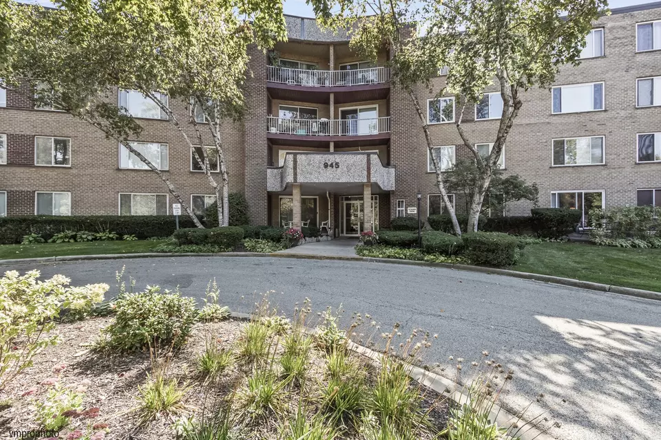 Other - 945 E Kenilworth Ave #318, Palatine, IL 60074 photo 1 of 2