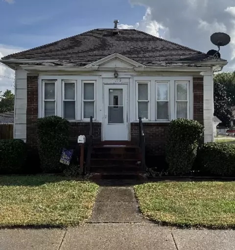 1119 E Main St, Streator, IL 61364
