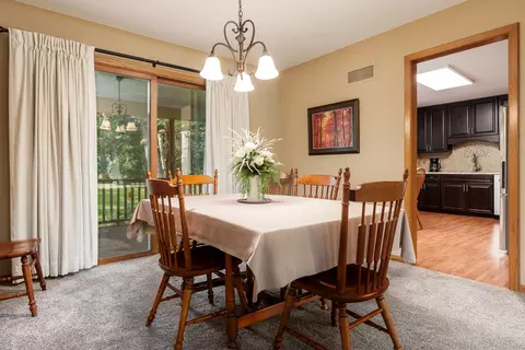 Dining - 11752 Love Rd, Roscoe, IL 61073 photo 2 of 3