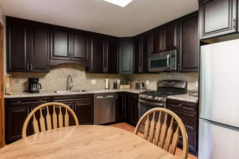 Kitchen - 11752 Love Rd, Roscoe, IL 61073 photo 3 of 5