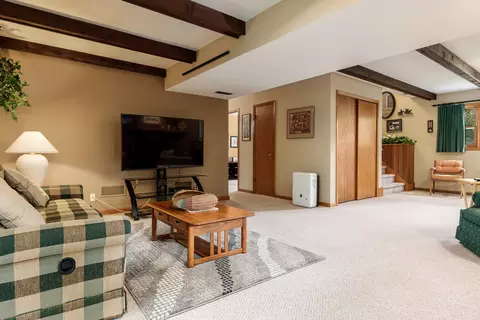 Living - 11752 Love Rd, Roscoe, IL 61073 photo 7 of 7