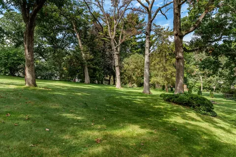 Exterior - 11752 Love Rd, Roscoe, IL 61073 photo 7 of 10