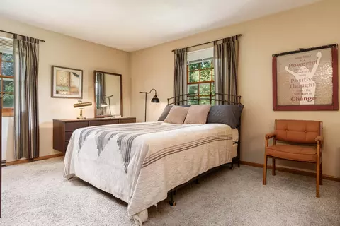 Bedroom - 11752 Love Rd, Roscoe, IL 61073 photo 5 of 7