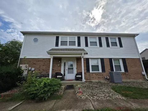 9314 Wherry Ln #D, Orland Park, IL 60462