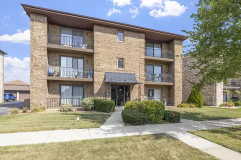 8136 168th Pl #3E, Tinley Park, IL 60477