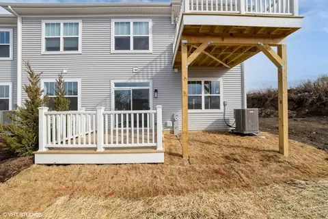 383 Masters Dr, Addison, IL 60101 photo 14