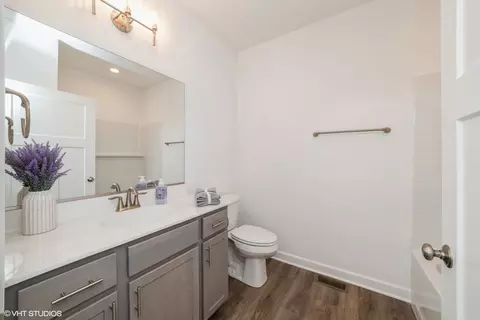 383 Masters Dr, Addison, IL 60101 photo 13