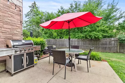 Exterior - 425 Commanche Trl #425, Wheeling, IL 60090 photo 1 of 1
