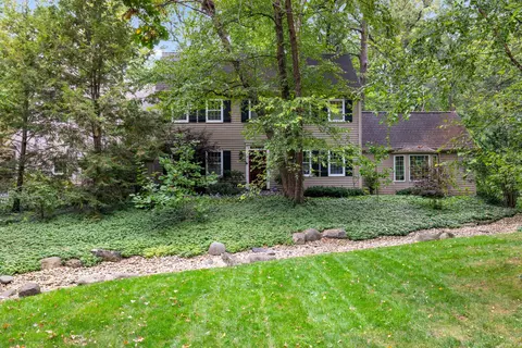2699 Hickory Ave, Rockford, IL 61114